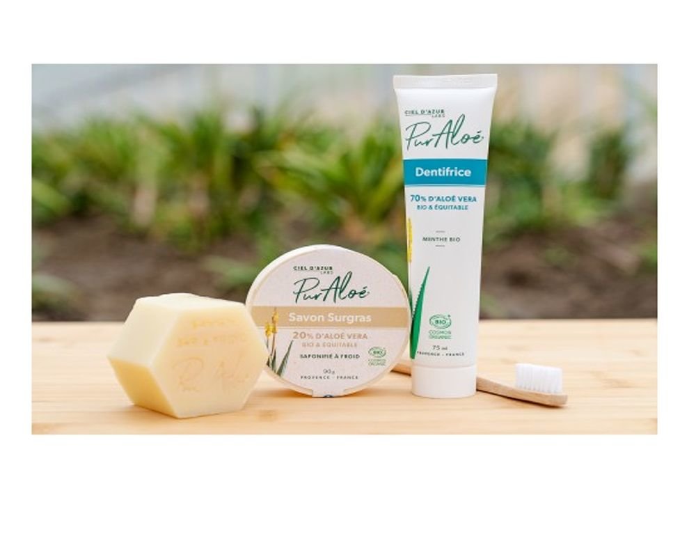 Surgras Soap with Aloe vera - Pure Aloe - 90g