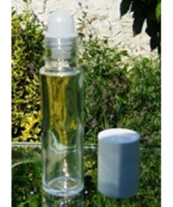 Glass bottle with roll-on applicator (roll'on)
